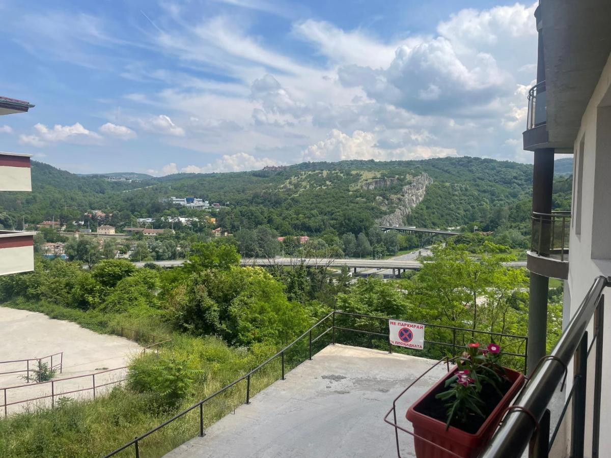 Studio Shevitsa & Free Garage Veliko Tărnovo Exterior foto
